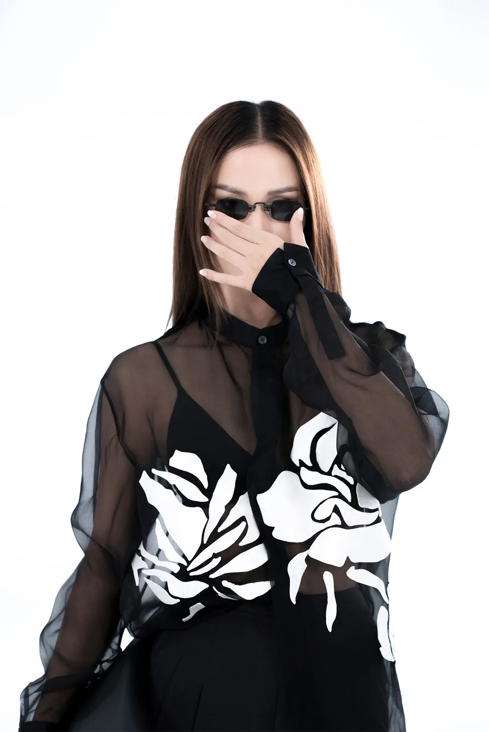 Ra mắt bộ sưu tập lấy cảm hứng “Nàng thơ” Hương Ly  ảnh 10