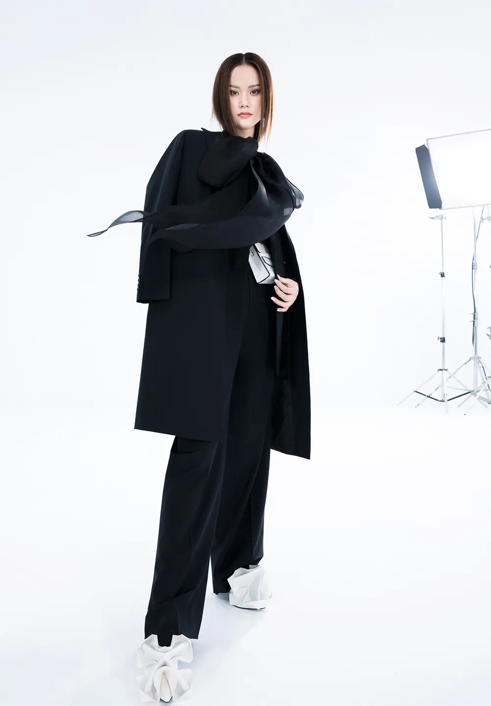 Ra mắt bộ sưu tập lấy cảm hứng “Nàng thơ” Hương Ly  ảnh 7