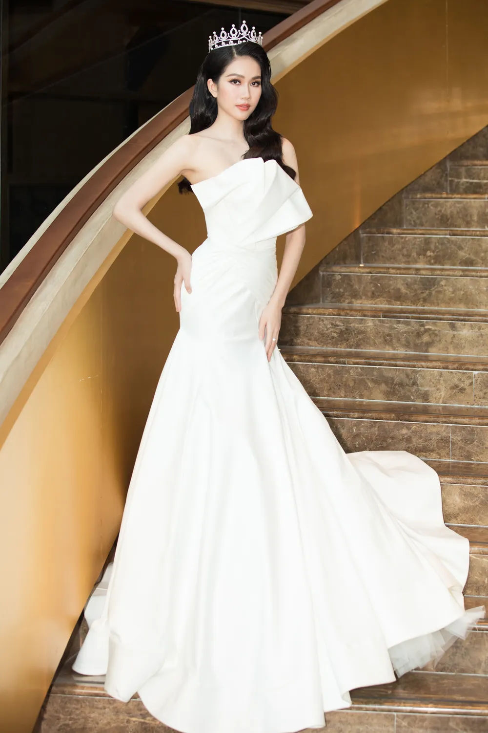 Hoa hậu Thế giới Việt Nam 2021 chấp nhận thí sinh có can thiệp phẫu thuật thẩm mỹ  ảnh 9