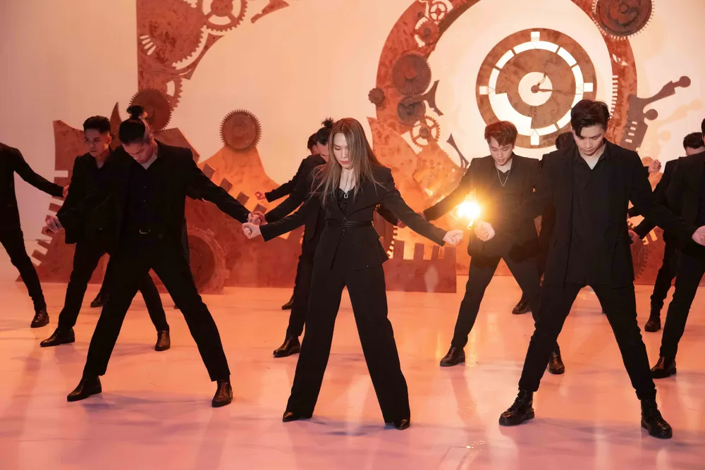 Mỹ Tâm phát hành MV nhạc dance “Hào quang” ảnh 2