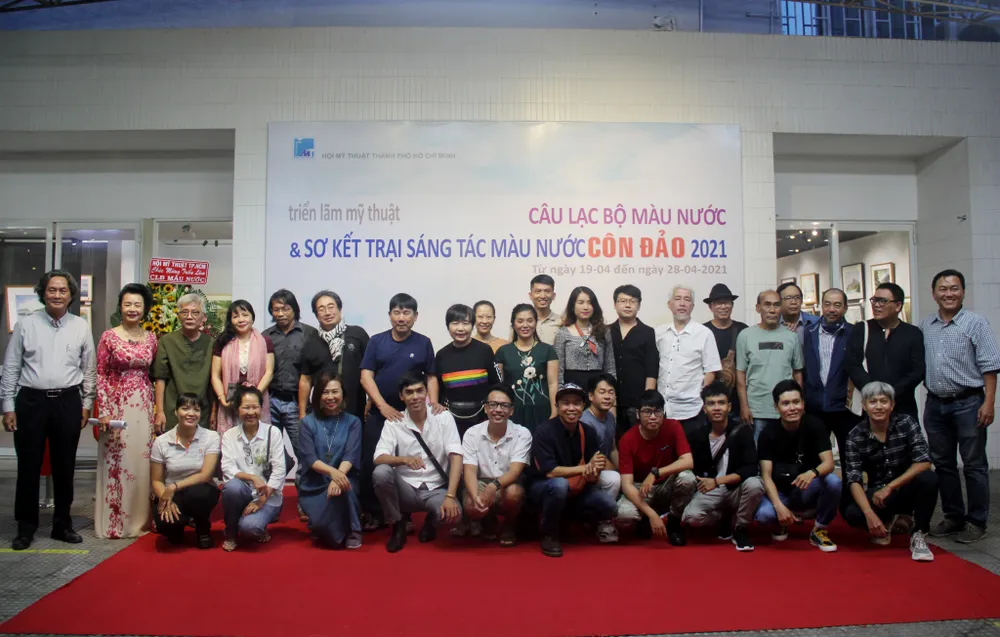 Côn Đảo thiêng liêng, sống động trong tranh màu nước  ảnh 2