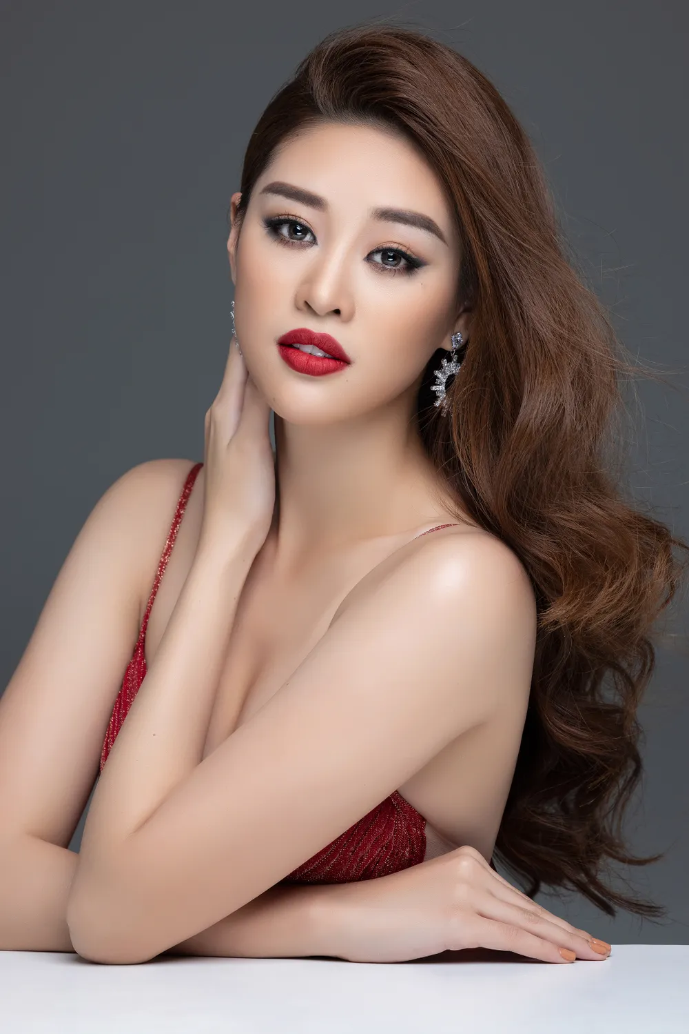 Miss Universe công bố video giới thiệu Hoa hậu Khánh Vân trên trang chủ ảnh 4
