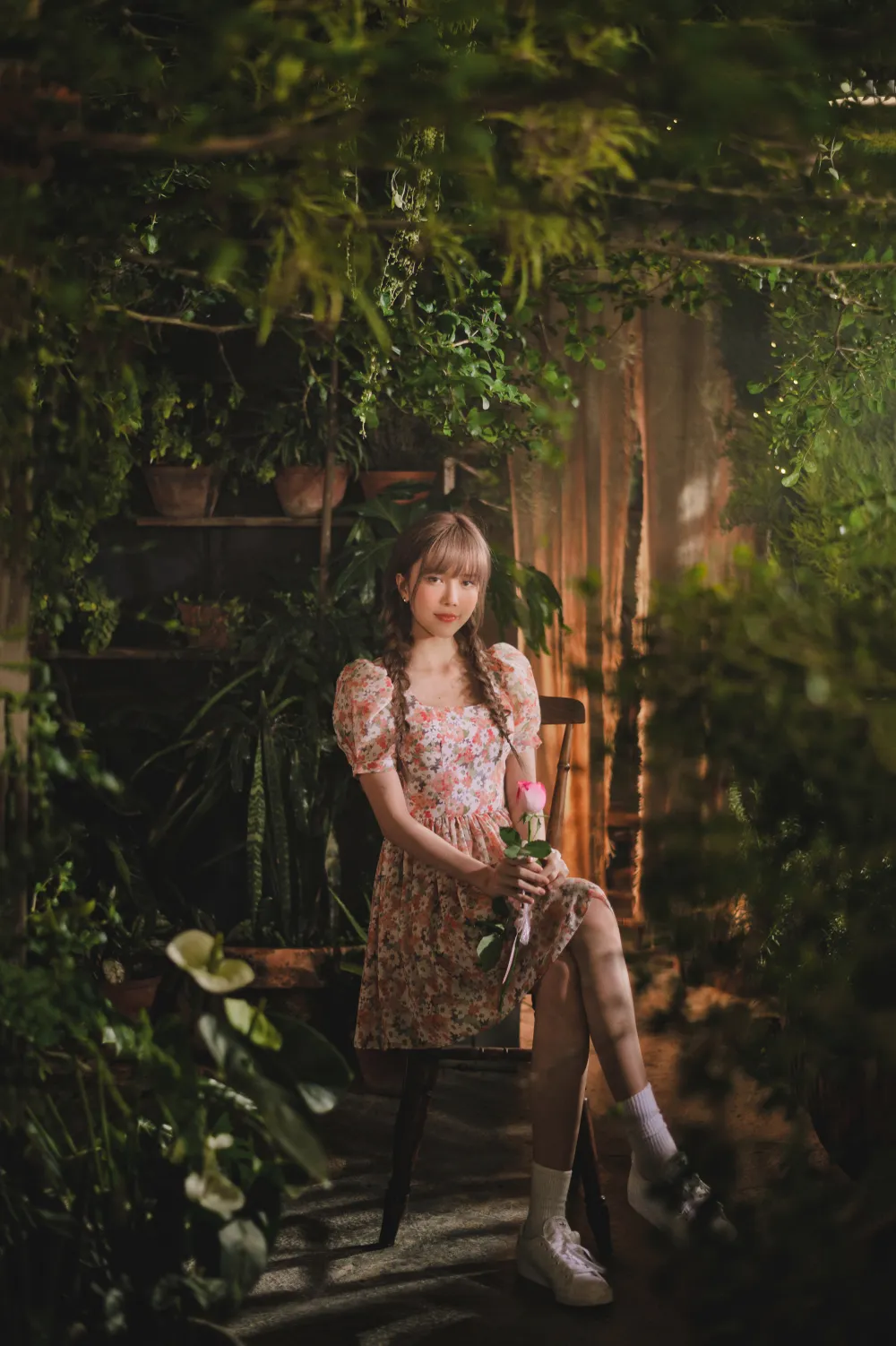 Thiều Bảo Trâm hát nhạc tỏ tình trong MV “Love Rosie” ảnh 5