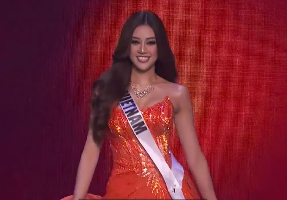 Cận cảnh trang phục dạ hội của Hoa hậu Khánh Vân tại bán kết Miss Universe ảnh 5