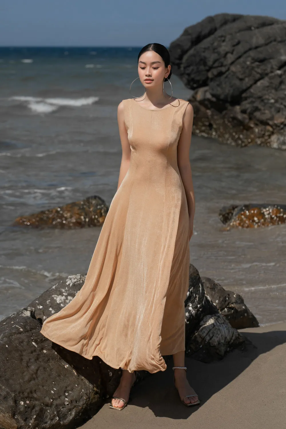 NTK Adrian Anh Tuấn trở lại với BST Daydreamer phần 2 ảnh 6