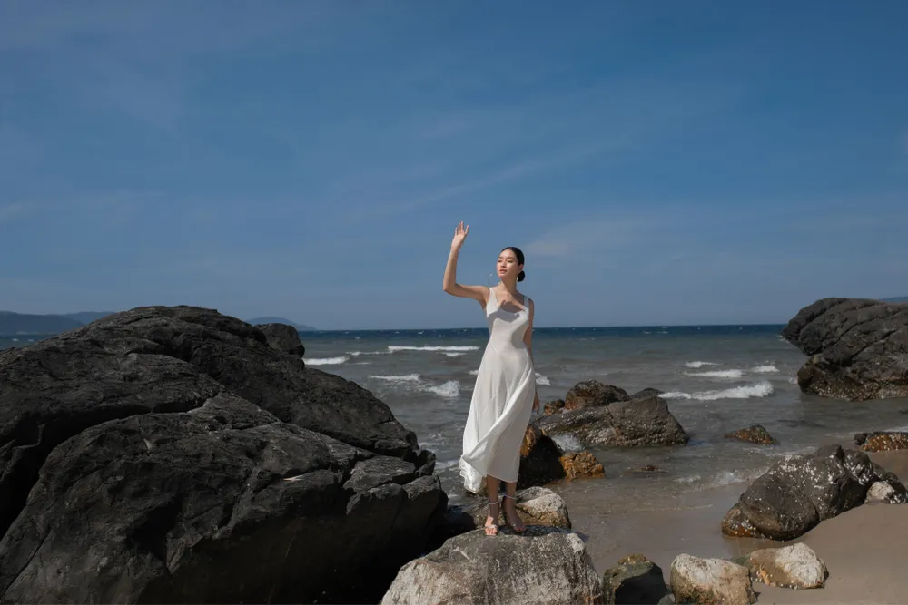 NTK Adrian Anh Tuấn trở lại với BST Daydreamer phần 2 ảnh 1