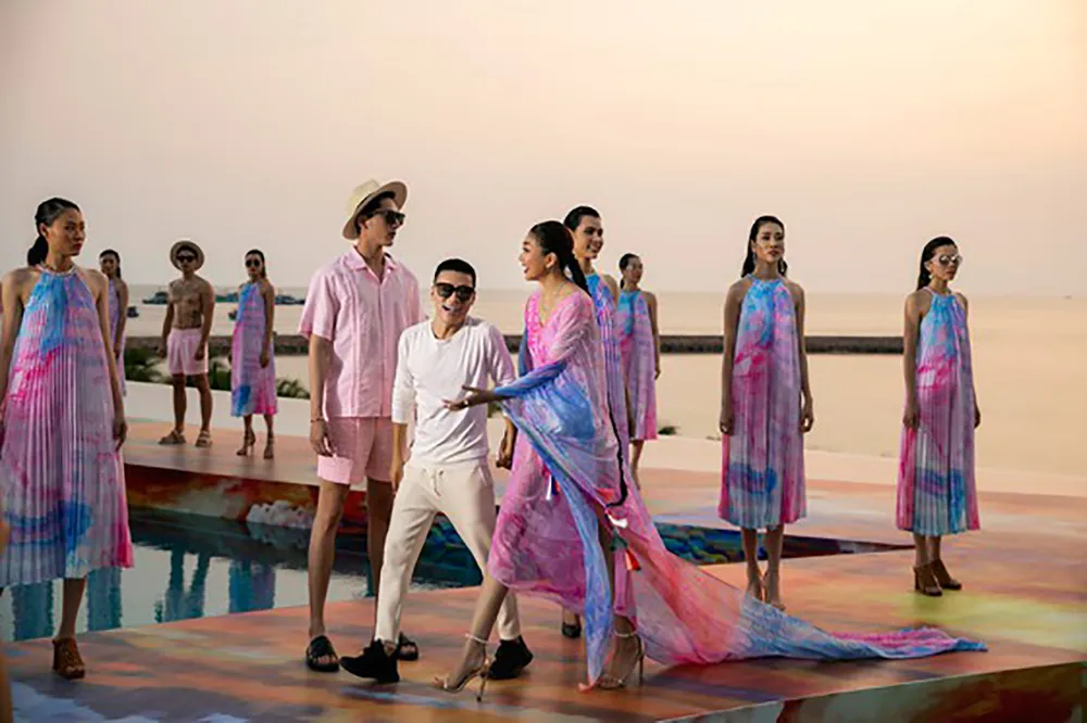 NTK Adrian Anh Tuấn trở lại với BST Daydreamer phần 2 ảnh 11