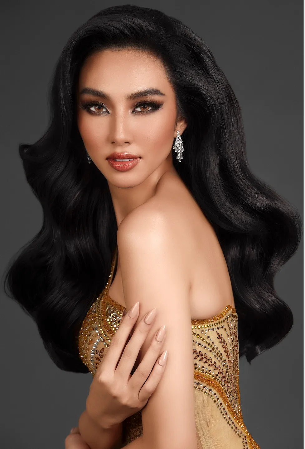 Nguyễn Thúc Thuỳ Tiên đại diện Việt Nam dự thi Miss Grand International 2021 ảnh 5