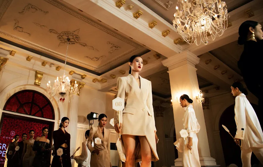 NTK Công Trí trình làng Bộ sưu tập Xuân Hè 2022 tại TPHCM ảnh 11