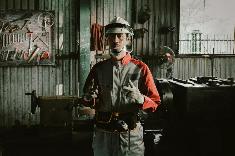 Đen Vâu lấy nước mắt những người con xa xứ với ca khúc “Mang tiền về cho mẹ” ảnh 7