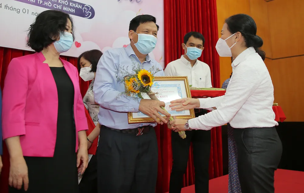 Chương trình “Đồng hành vượt cạn”: Cùng thai phụ đi qua những ngày gian khó ảnh 11