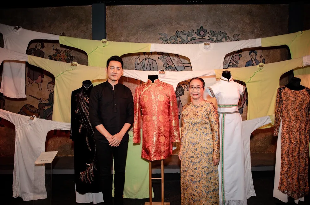 Những chiếc áo “Nối vòng tay lớn” ảnh 3