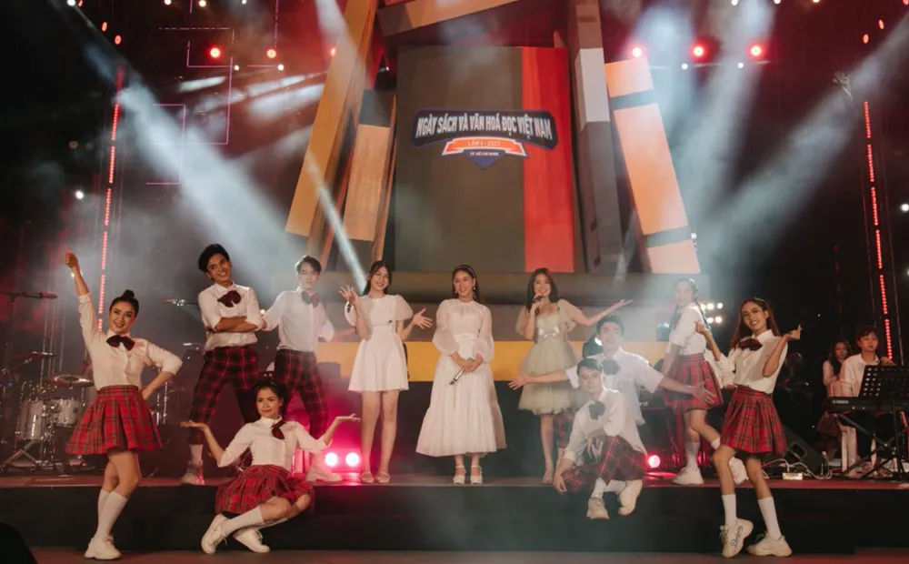 Hấp dẫn Đêm nhạc phim chuyển thể từ văn học ảnh 7