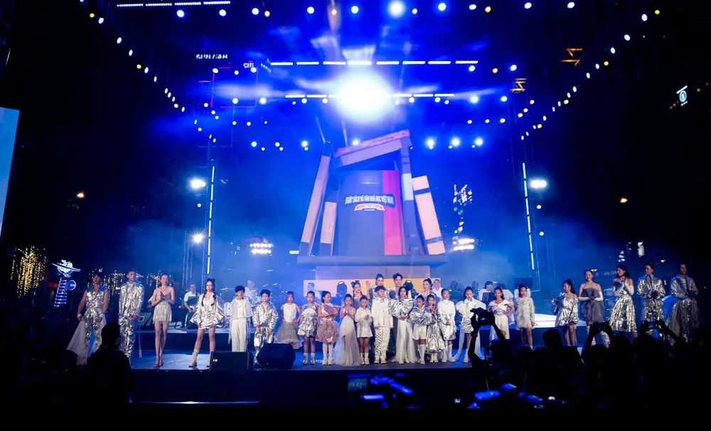 Hấp dẫn Đêm nhạc phim chuyển thể từ văn học ảnh 12