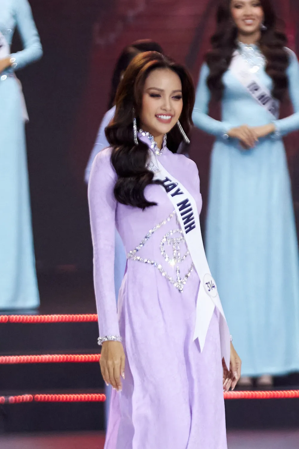 Tân Hoa hậu Hoàn Vũ Việt Nam 2022 Ngọc Châu nói gì sau khi đăng quang? ảnh 12