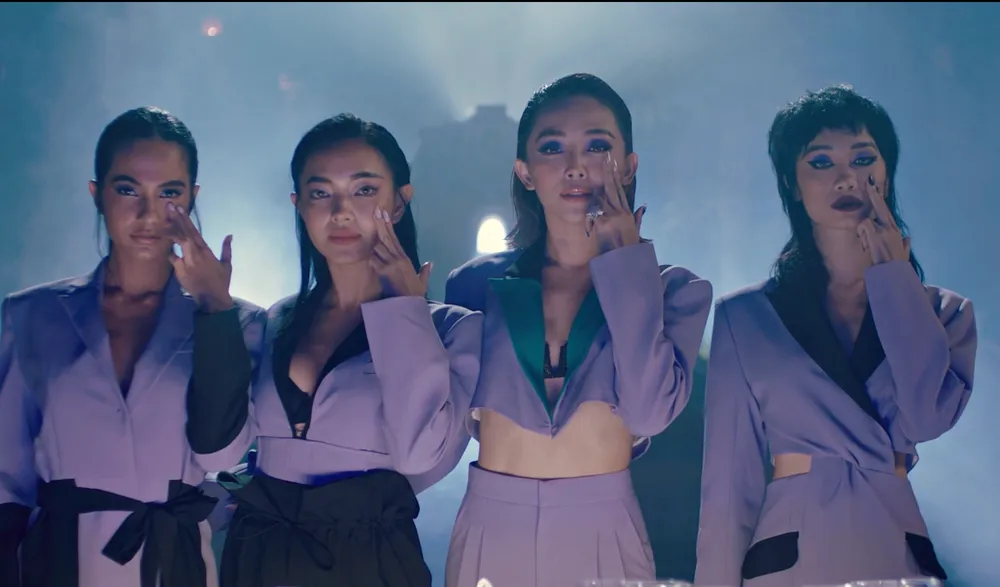 Tóc Tiên và Touliver ra mắt MV “1 cọng tóc mai” ảnh 2