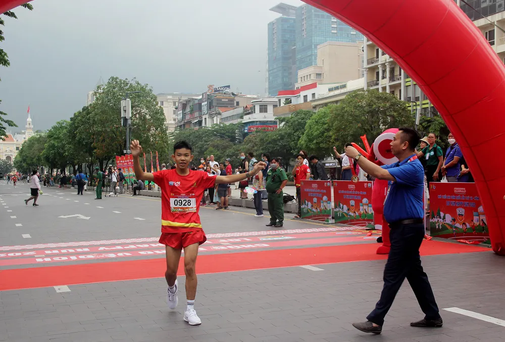 3.000 thiếu nhi đồng diễn flashmob xác lập kỷ lục Việt Nam ảnh 6