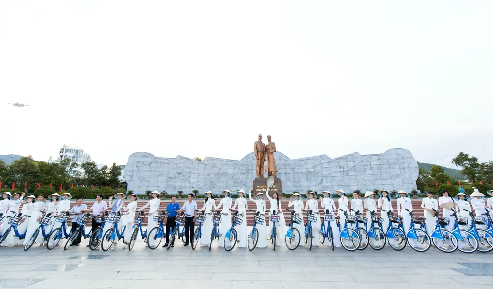 Hoa hậu Thế giới 2021 Karolina Bielawski: Tôi cảm nhận được sự nồng hậu của người Việt Nam ảnh 5