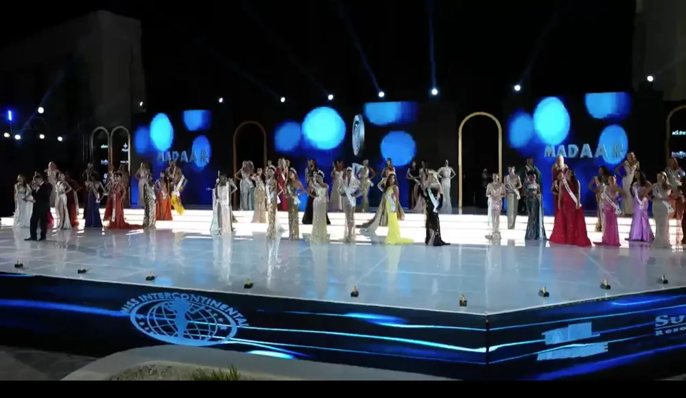 Lê Nguyễn Bảo Ngọc đăng quang Hoa hậu Liên lục địa 2022 ảnh 2