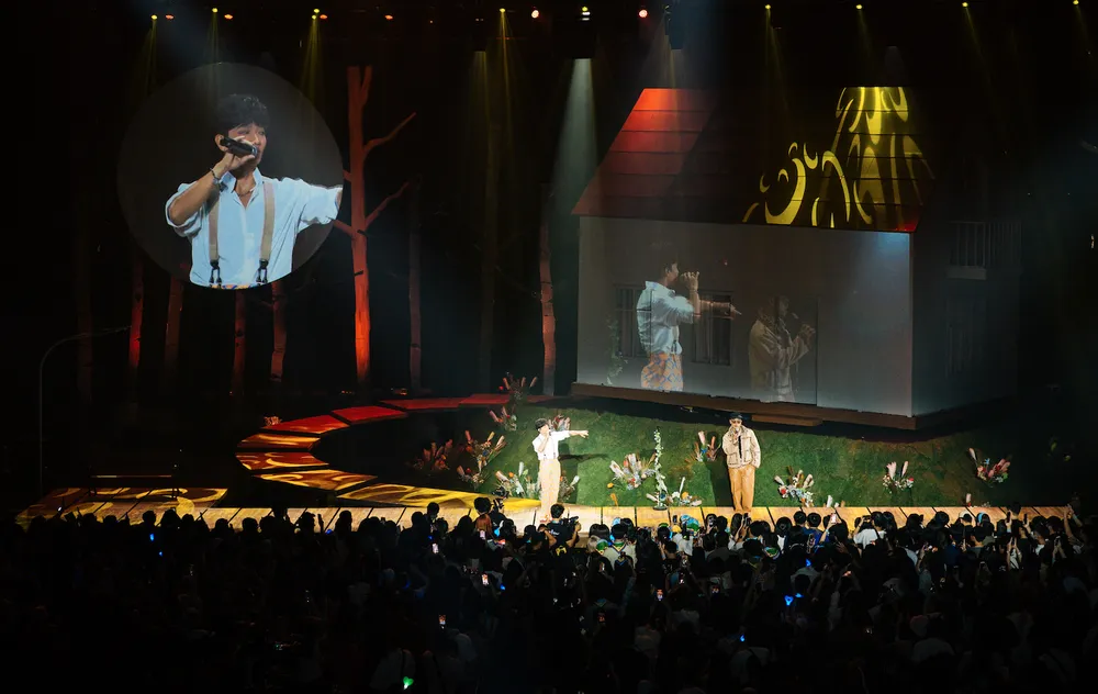 Hoàng Dũng kết hợp cùng Ưng Đại Vệ, Orange, GDucky cháy hết mình tại Yên Concert  ảnh 6