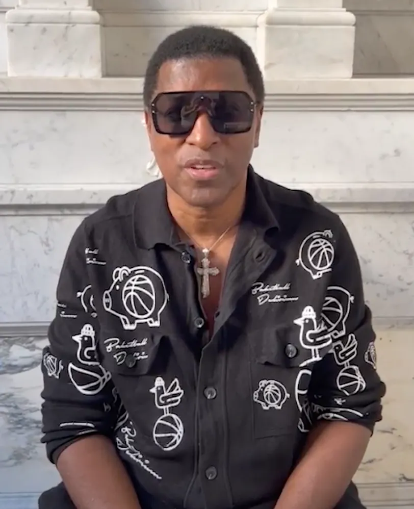 Osen Ngọc Mai song ca cùng tượng đài âm nhạc thế giới Babyface tại Hò Dô 2022 ảnh 3