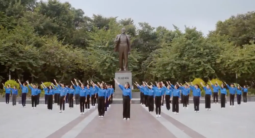 Chào mừng Đại hội Đoàn, nhiều​ nghệ sĩ cùng hoà ca “Sứ mệnh thanh niên” ảnh 7