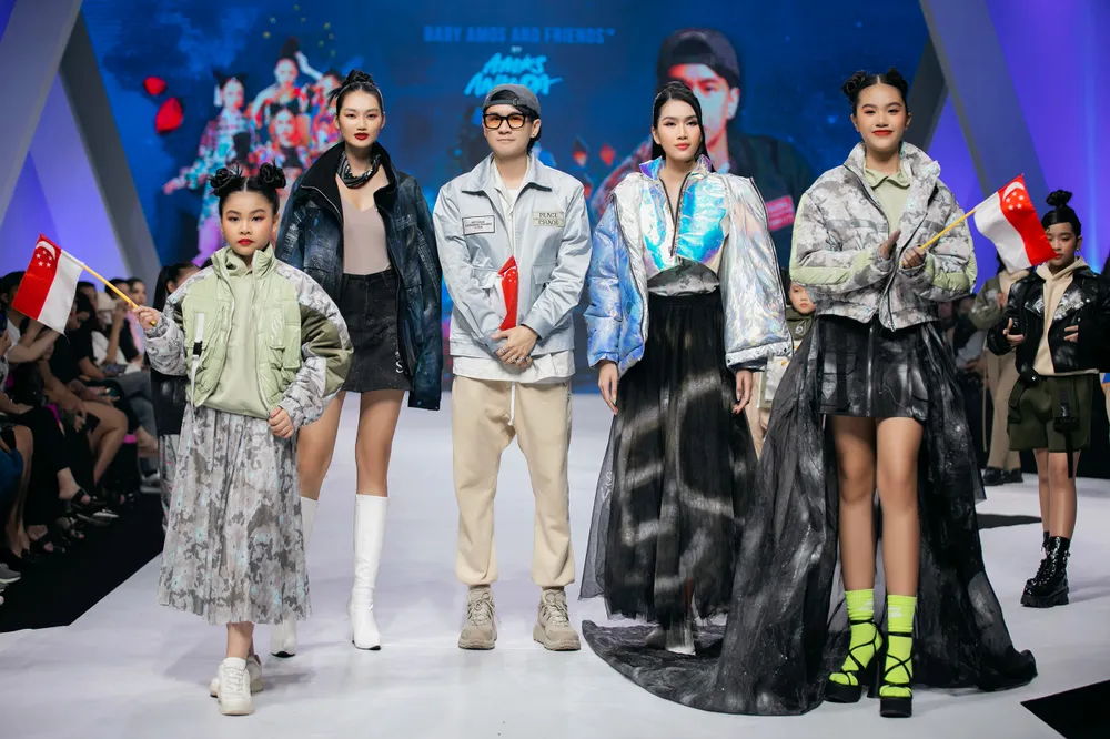 NTK Amos Ananda Yeo mang tới BST Peace and chaos