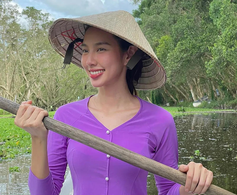 Thùy Tiên tự hào giới thiệu thiên nhiên Việt Nam