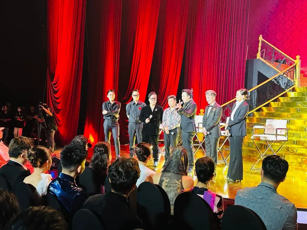 Sự kiện quy tụ đông đảo nghệ sĩ tham dự Sự kiện quy tụ đông đảo nghệ sĩ tham dự