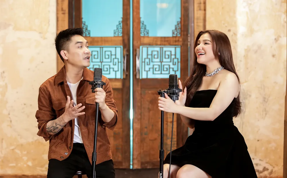 Phạm Khánh Hưng song ca cùng Myra Trần Phạm Khánh Hưng song ca cùng Myra Trần