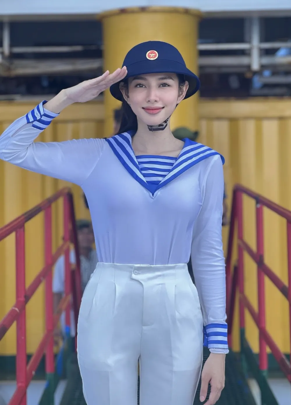 Hoa hậu Thuỳ Tiên