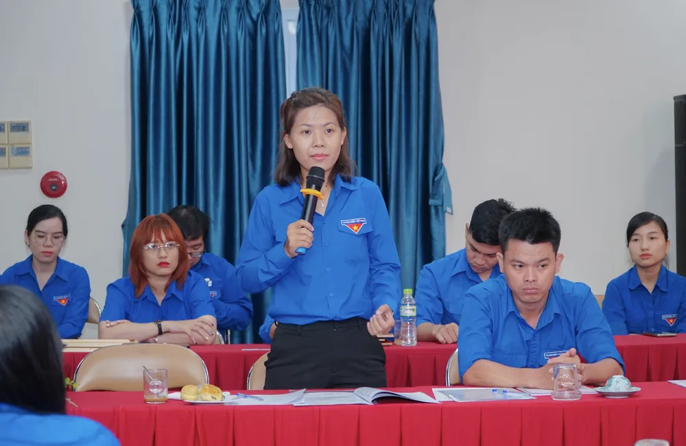 Nhiều giải pháp, ý kiến thiết thực được đại diện các cơ sở đoàn chia sẻ tại toạ đàm Nhiều giải pháp, ý kiến thiết thực được đại diện các cơ sở đoàn chia sẻ tại toạ đàm