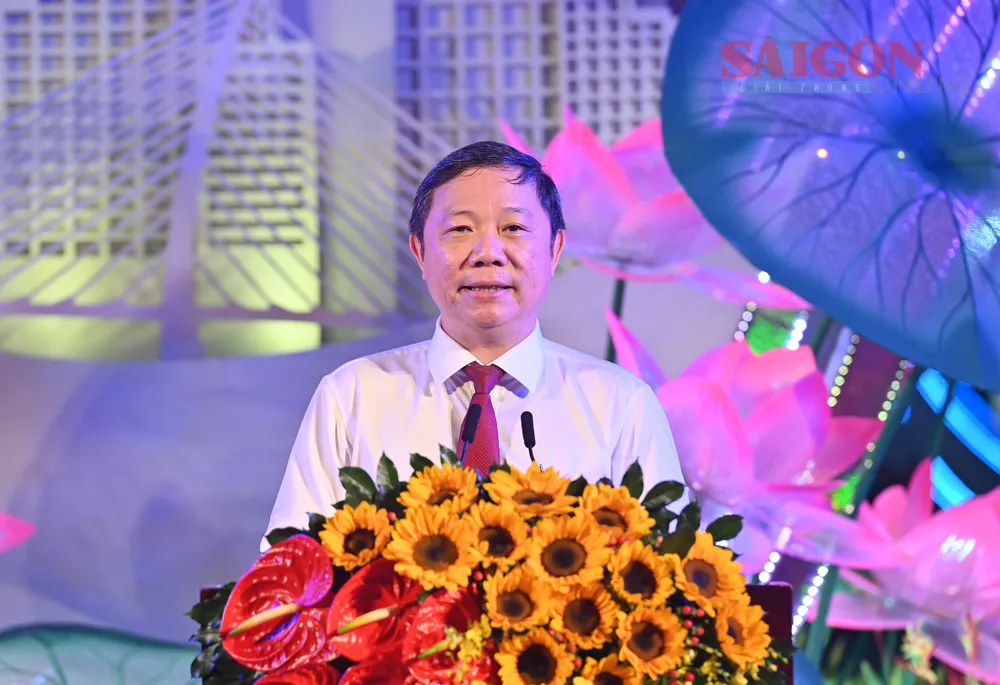 Phó Chủ tịch UBND TPHCM Dương Anh Đức phát biểu tại lễ khai mạc chuỗi ngày hội. Ảnh: DŨNG PHƯƠNG Phó Chủ tịch UBND TPHCM Dương Anh Đức phát biểu tại lễ khai mạc chuỗi ngày hội. Ảnh: DŨNG PHƯƠNG