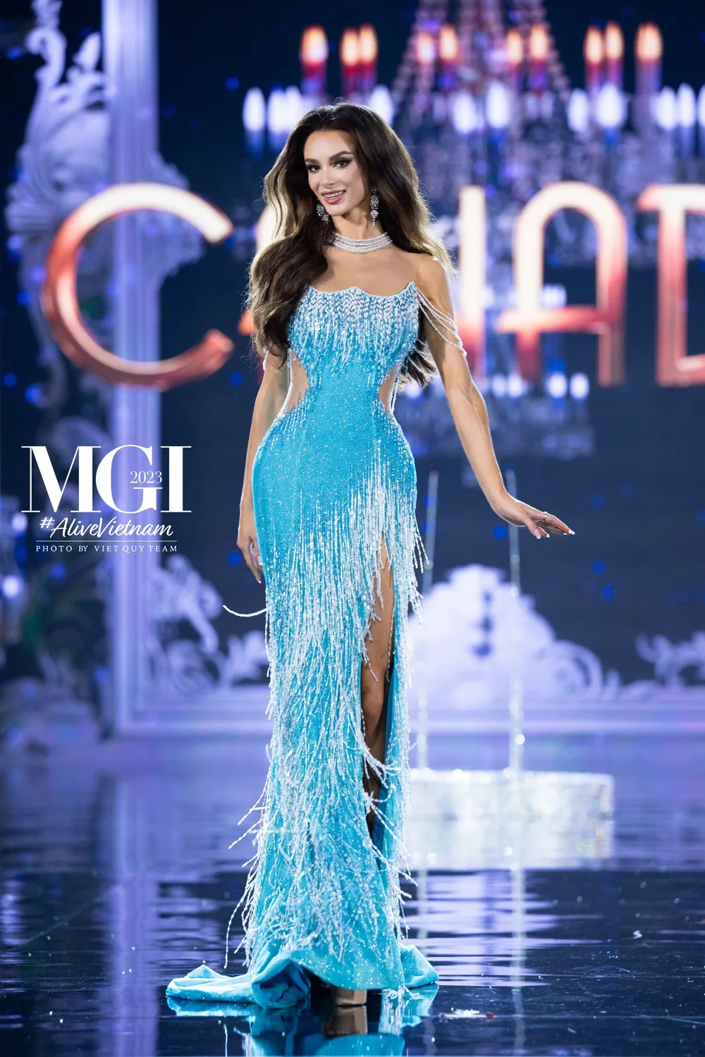 Miss Grand Canada trong thiết kế của Nguyễn Minh Tuấn