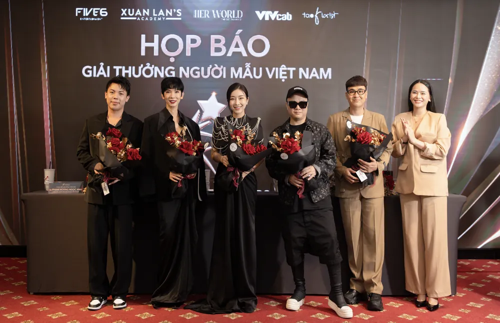 Hội đồng thẩm định Giải thưởng Người mẫu Việt Nam