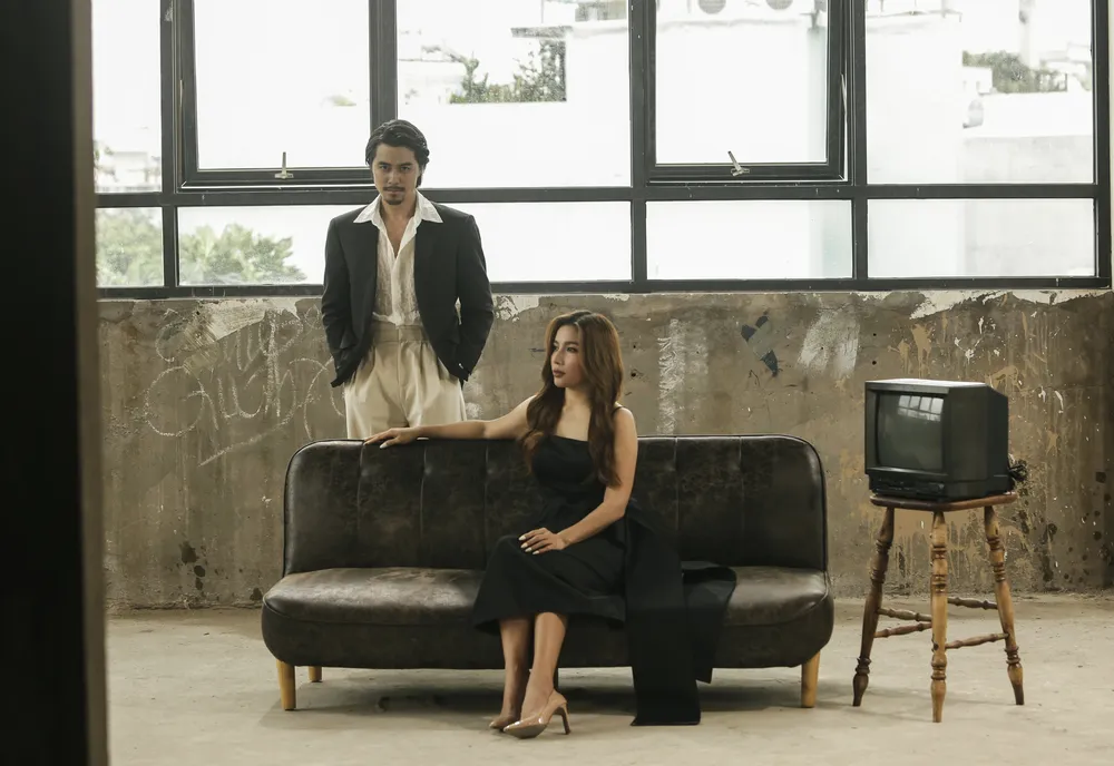 Phương Phương Thảo hợp tác cùng Doãn Chí Kiên trong MV "Để em được thương chính em" Phương Phương Thảo hợp tác cùng Doãn Chí Kiên trong MV "Để em được thương chính em"