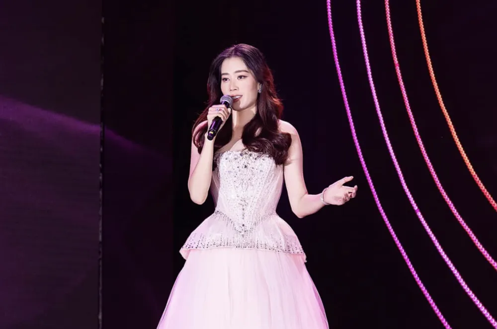 Ảnh chụp Màn hình 2024-04-09 lúc 18.14.26.png