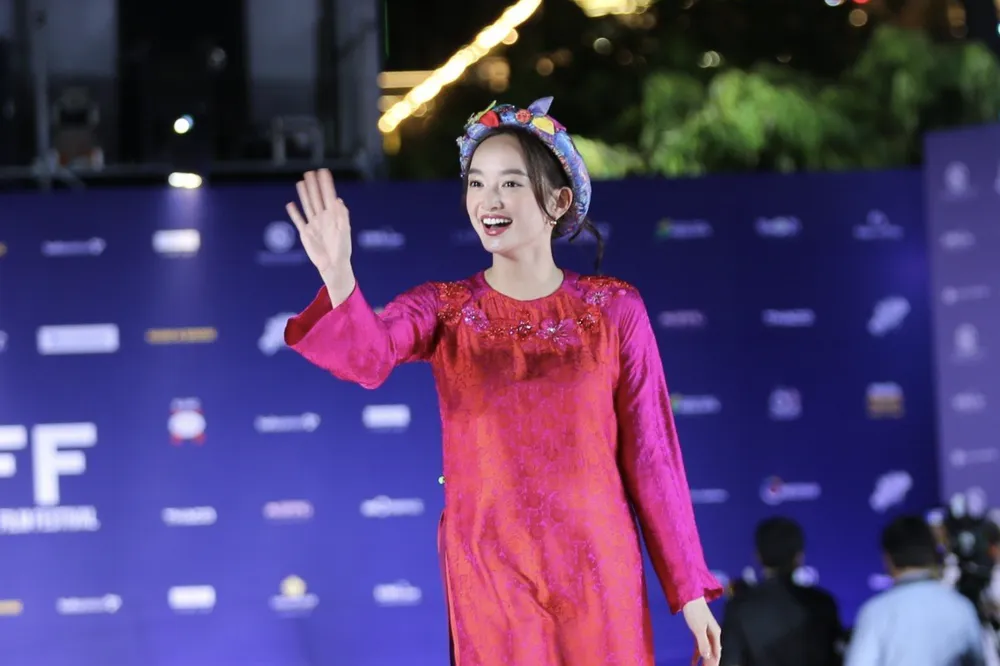 Ảnh chụp Màn hình 2024-04-13 lúc 19.34.47.png