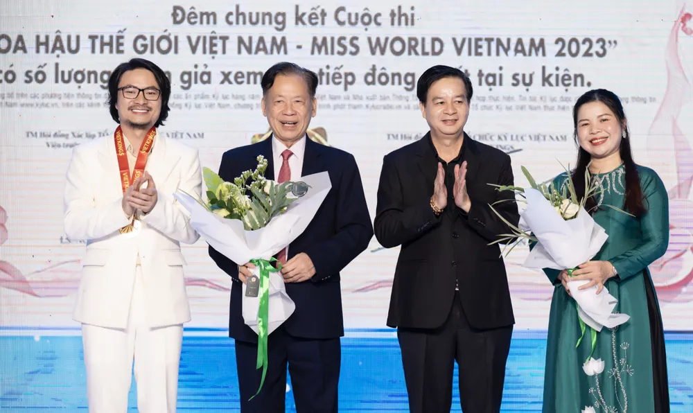 Ảnh chụp Màn hình 2024-06-23 lúc 02.16.16.png