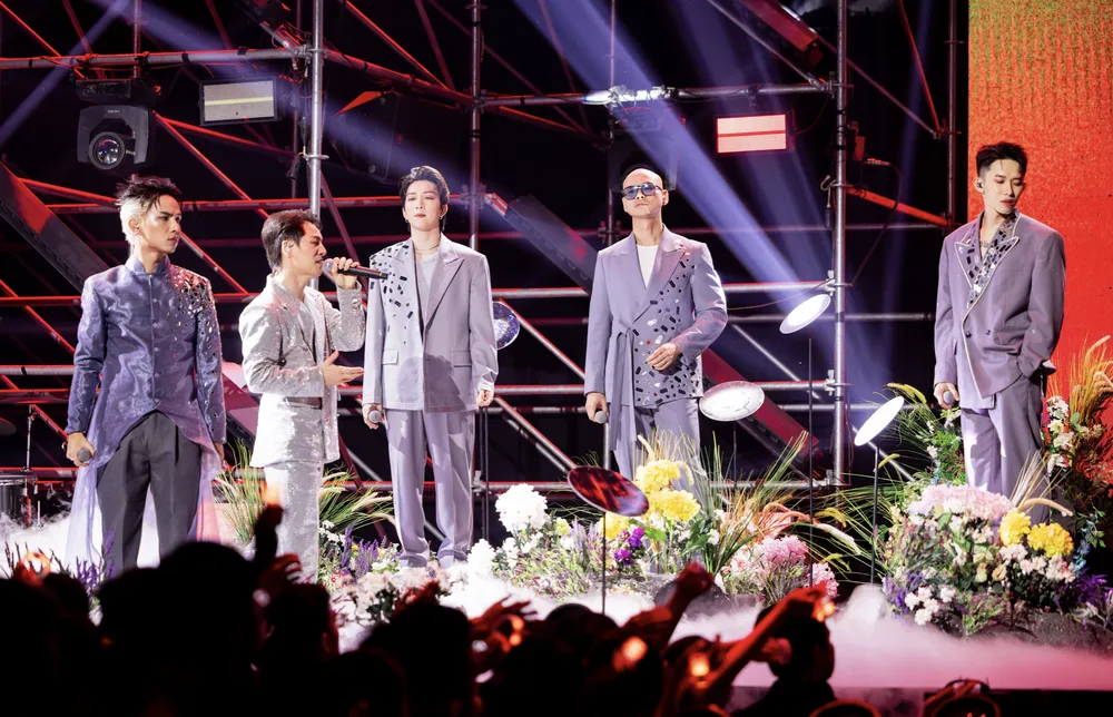 Ảnh chụp Màn hình 2024-08-10 lúc 23.19.22.png