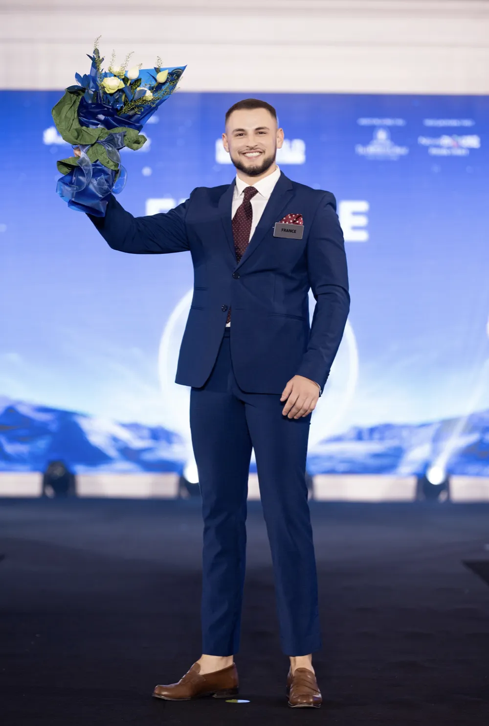 Ảnh chụp Màn hình 2024-11-07 lúc 21.07.15.png