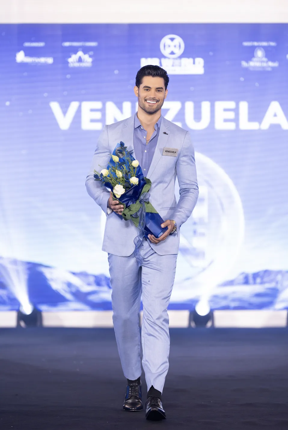 Ảnh chụp Màn hình 2024-11-07 lúc 21.08.44.png