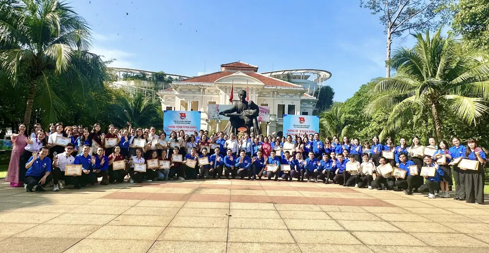 Ảnh chụp Màn hình 2024-11-09 lúc 20.25.30.png