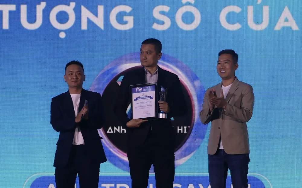 Ảnh chụp Màn hình 2024-11-30 lúc 22.45.59.png