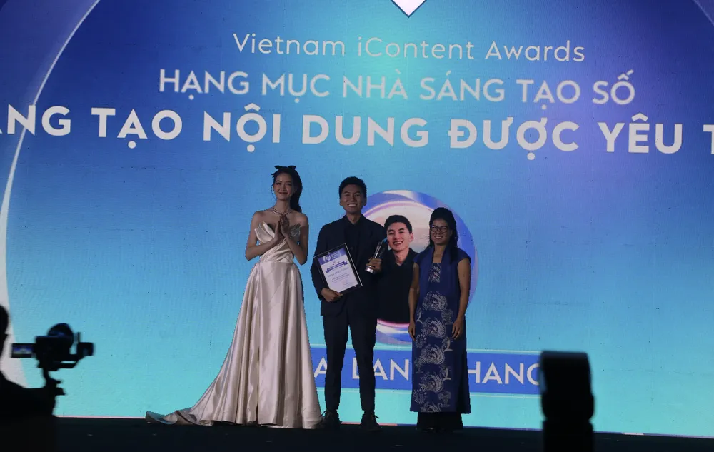 Ảnh chụp Màn hình 2024-11-30 lúc 22.47.08.png