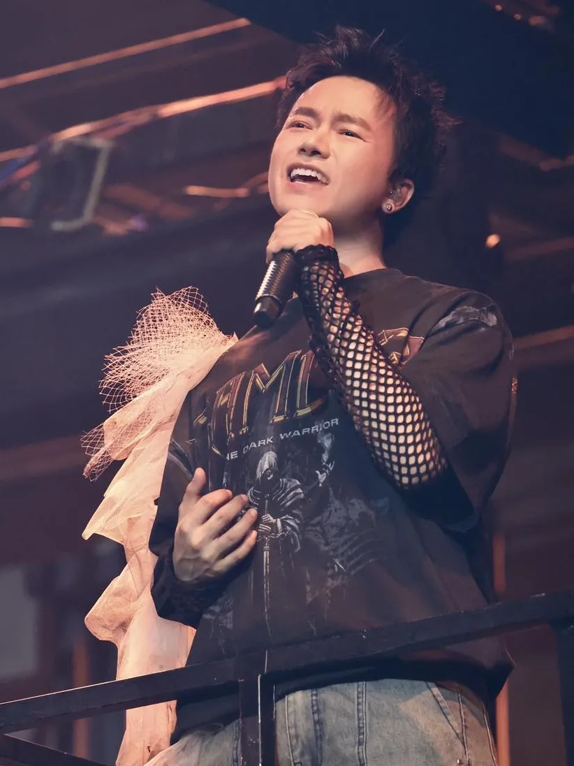 Ảnh chụp Màn hình 2024-12-06 lúc 20.35.45.png