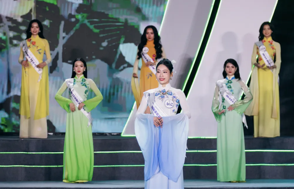 Ảnh chụp Màn hình 2024-12-16 lúc 02.12.50.png