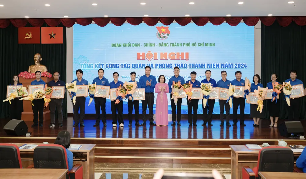 Ảnh chụp Màn hình 2024-12-31 lúc 16.57.06.png