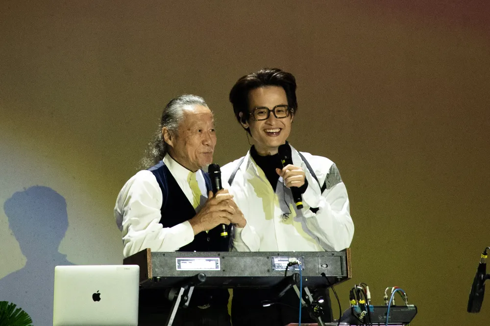 HAT x KITARO táº¡i Concert CTRR.jpg