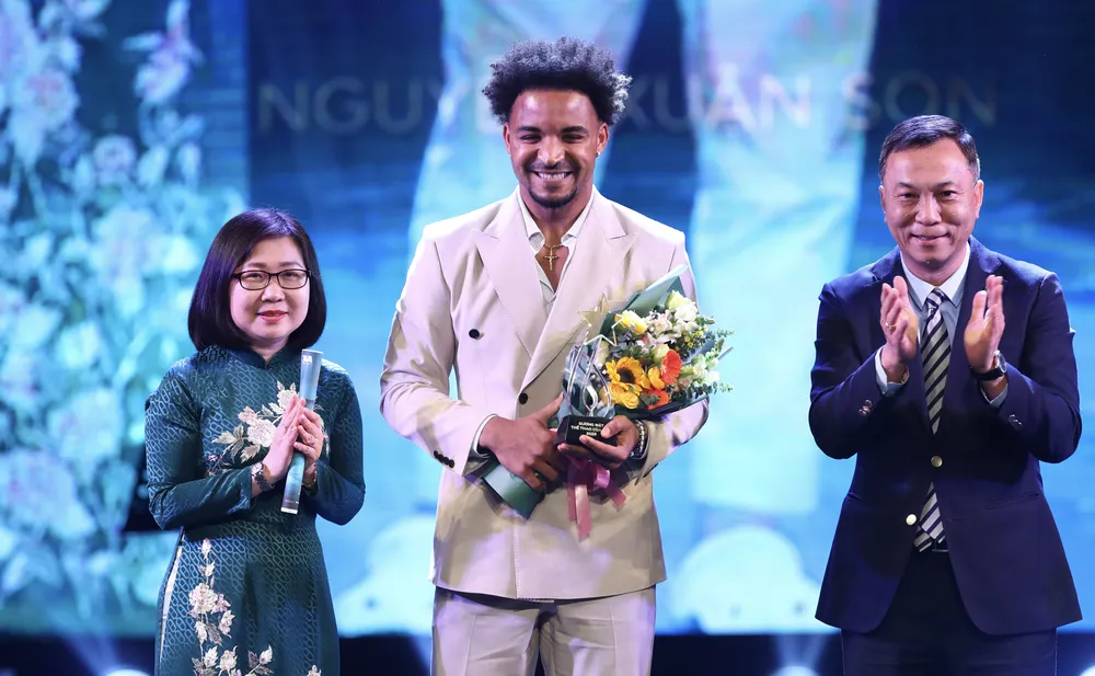 Ảnh chụp Màn hình 2025-03-06 lúc 04.14.18.png